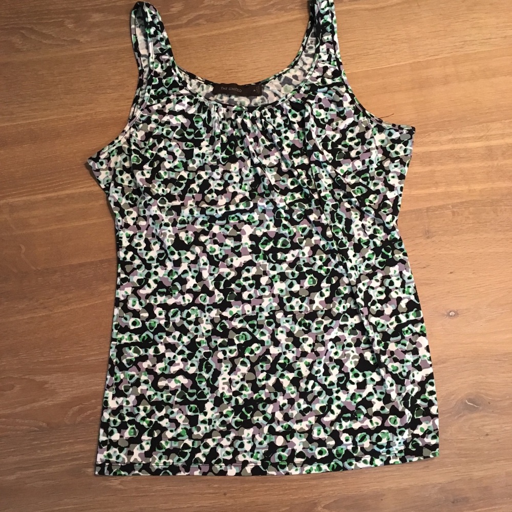 The Limited tank women’s size M